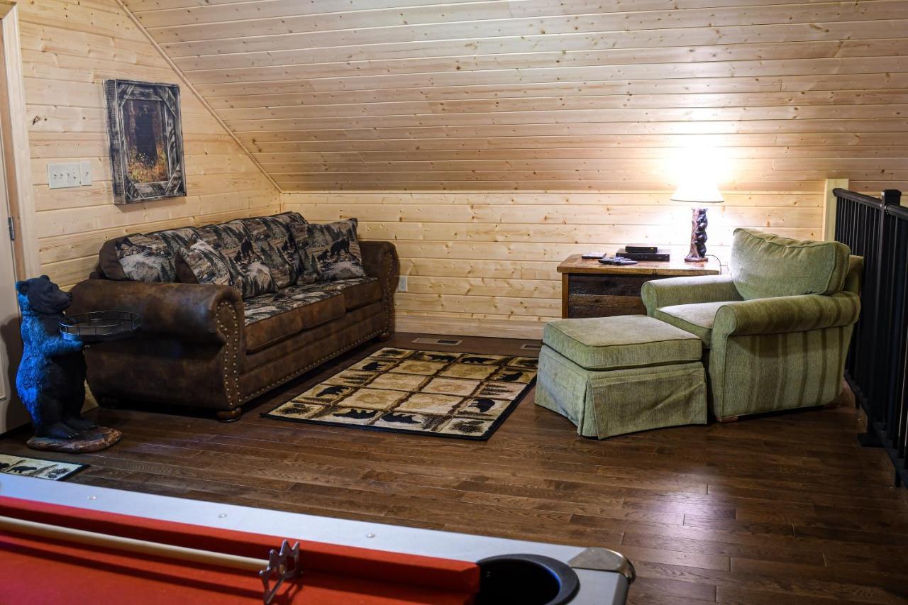Gatlinburg - Honeymoon Hideaway Villa Ngoại thất bức ảnh